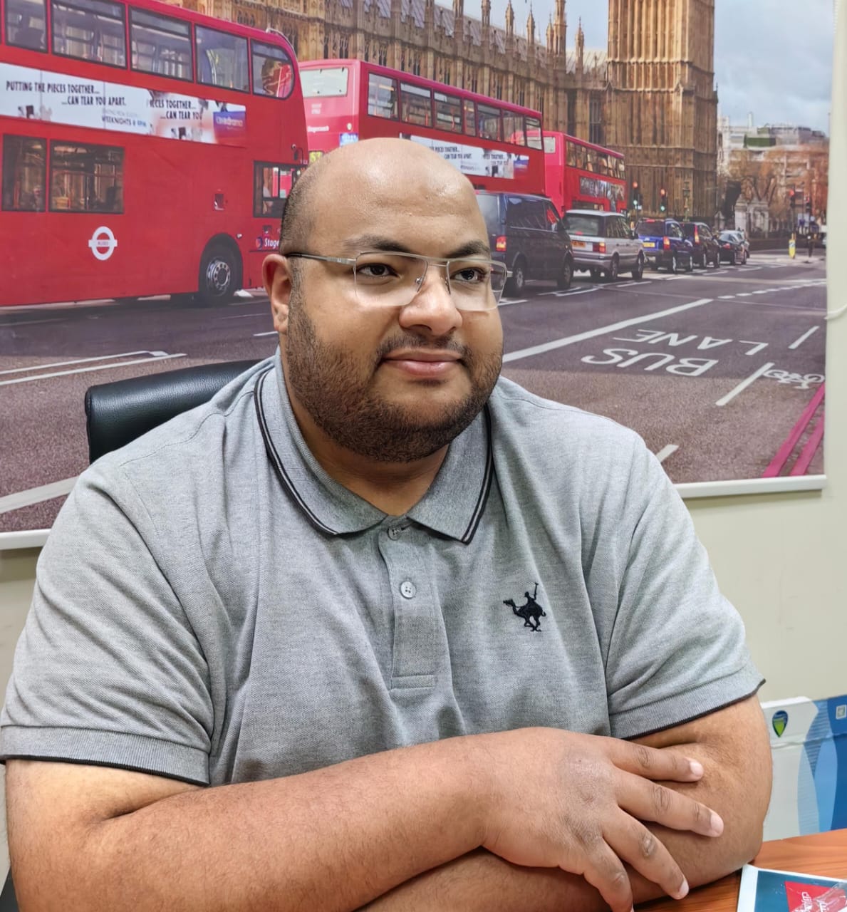 عضو فريق معهد الخوارزمي للتدريب محمد عادل